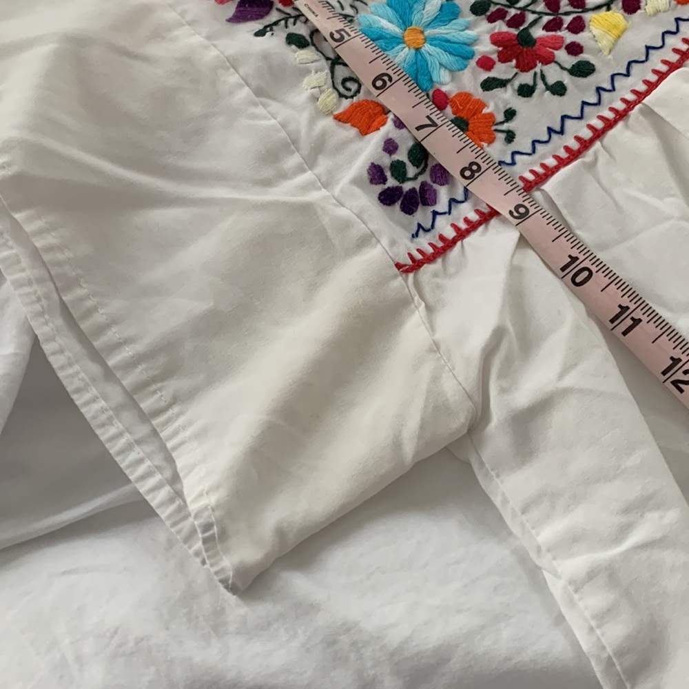 Mexican Embroidered Top White - Picture 8 of 10